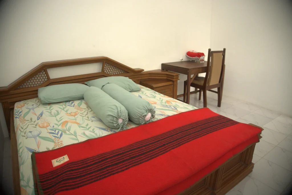 kamar nomor 6